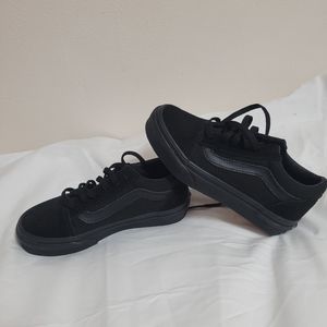 Vans off the wall black sneakers size 11